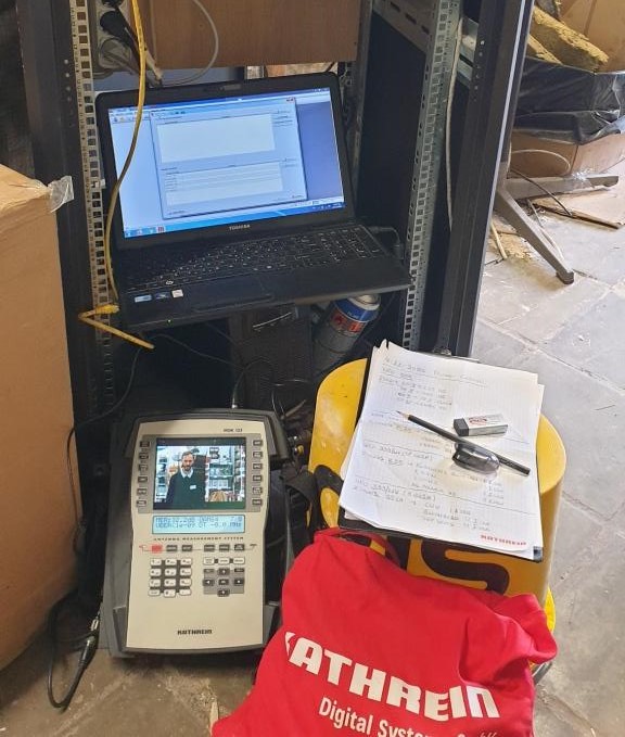 δορυφορικά-πεδιόμετρα